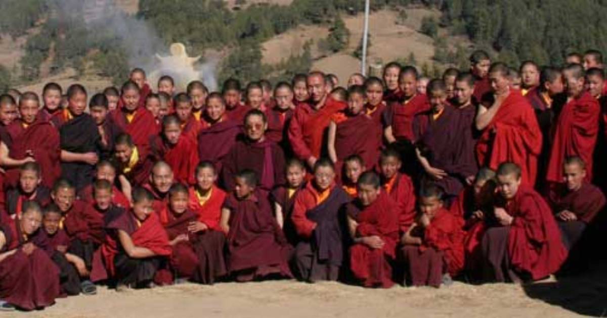 Mniszki z Pema Czoling (Bhutan) po raz pierwszy w Europie, 27-30.04.17 Darnków